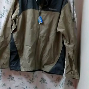 Columbia windbreaker